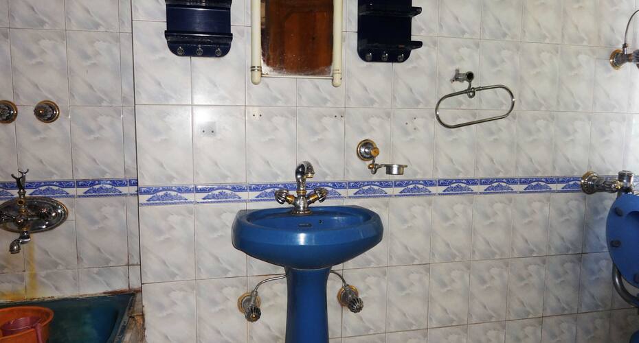 Hotel Sharda Classic, Manikaran 4